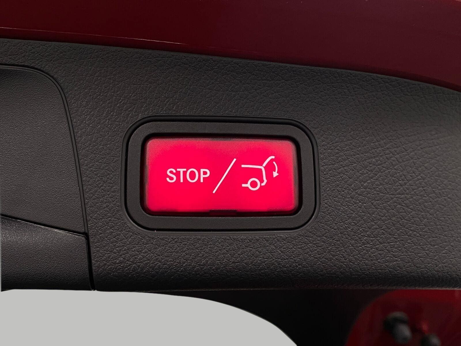 Certified 2026 Mercedes-Benz GLA 250 4MATIC image 6