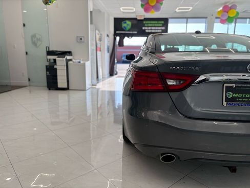 Used 2018 Nissan Maxima 3.5 SL image 13