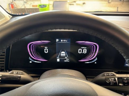 Certified 2024 Kia Sportage EX image 16