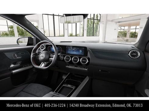 Used 2026 Mercedes-Benz GLA 250 GLA  250 image 6