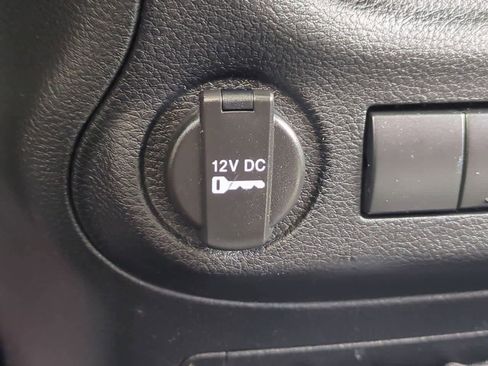 Used 2012 Jeep Wrangler Sport image 28