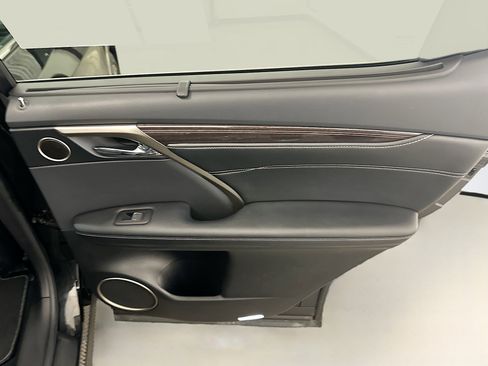 Used 2022 Lexus RX 450h AWD w/ Luxury Package image 33