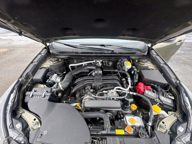 Used 2025 Subaru Outback Touring AWD/4WD image 9