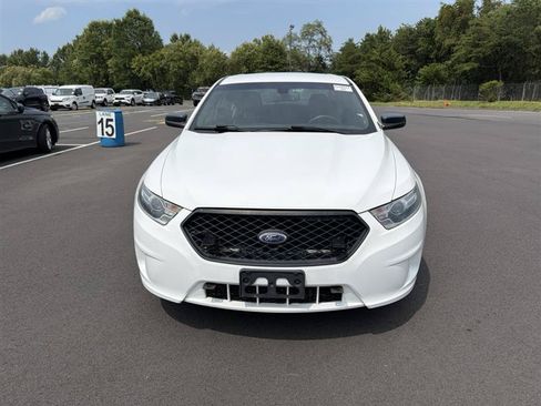 Used 2017 Ford Taurus Police Interceptor AWD image 2