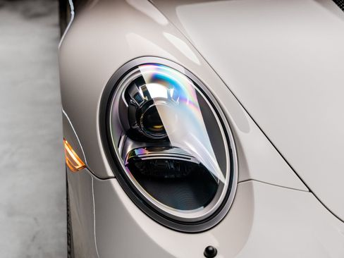 Used 2018 Porsche 911 GT3 w/ Sport Chrono Package image 16