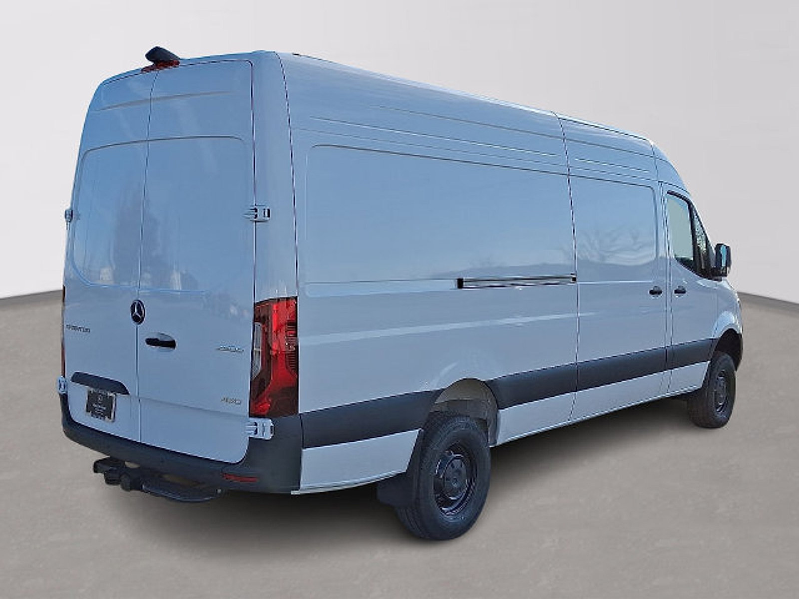 Used 2026 Mercedes-Benz Sprinter 2500 image 4