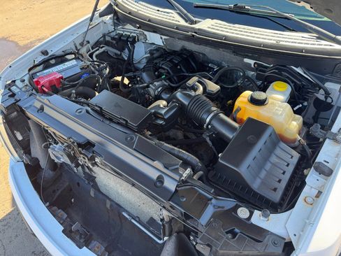 Used 2014 Ford F150 XLT image 21