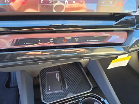 New 2026 BMW 530i xDrive w/ Premium Package image 16