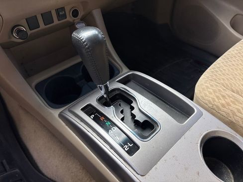 Used 2011 Toyota Tacoma PreRunner w/ SR5 Pkg #2 RWD image 27