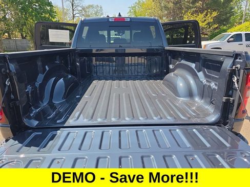 New 2026 RAM 1500 Big Horn AWD/4WD image 12