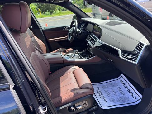Used 2020 BMW X5 M50i w/ Executive Package AWD/4WD image 36