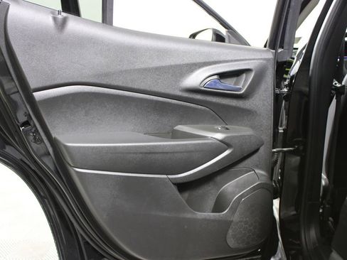 Used 2024 Chevrolet Trax LT image 22