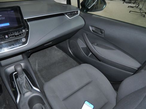 Certified 2024 Toyota Corolla LE image 12