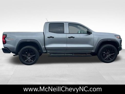 Used 2024 Chevrolet Colorado Trail Boss w/ Advanced Trailering Package image 9