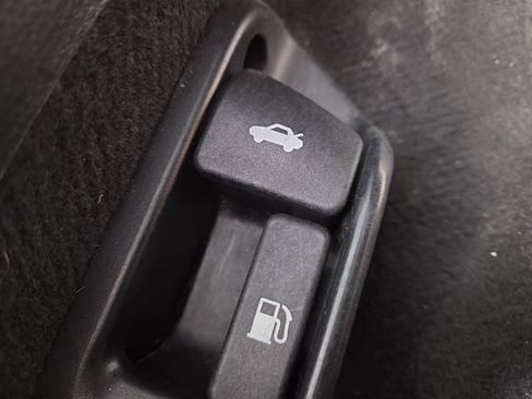 Used 2024 Toyota Corolla LE FWD image 26