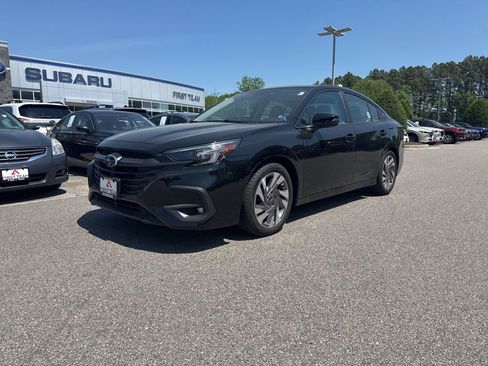 Used 2025 Subaru Legacy Limited image 2