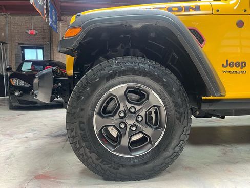 Used 2020 Jeep Wrangler Unlimited Rubicon AWD/4WD image 33