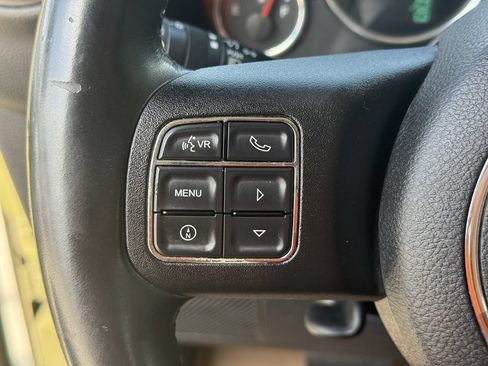 Used 2013 Jeep Wrangler Sport AWD/4WD image 13