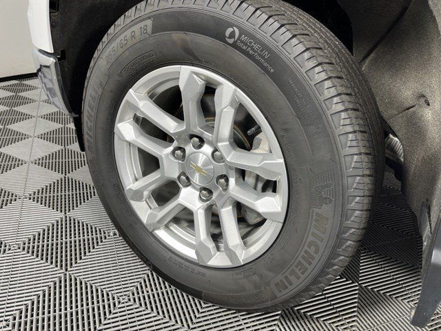 Used 2023 Chevrolet Silverado 1500 LT AWD/4WD image 10