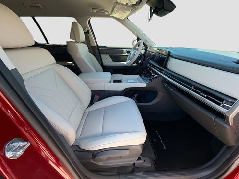 New 2026 Hyundai Santa Fe SEL image 16