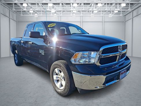 Certified 2024 RAM 1500 Classic SLT image 7