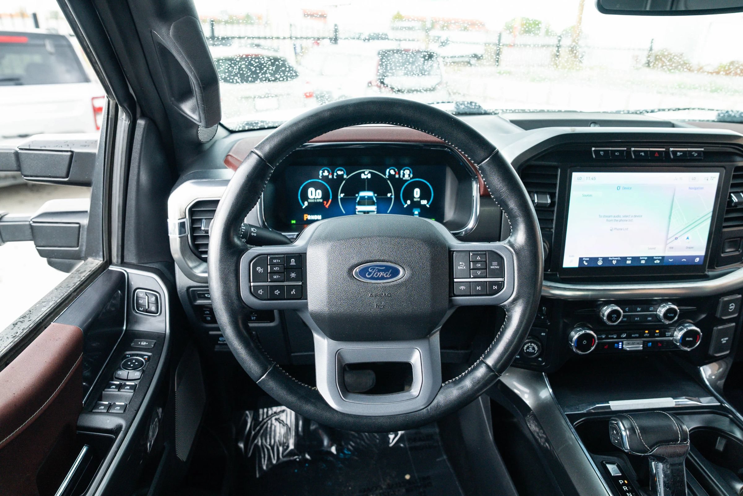 Used 2023 Ford F150 Lariat w/ Max Trailer Tow Package AWD/4WD image 13
