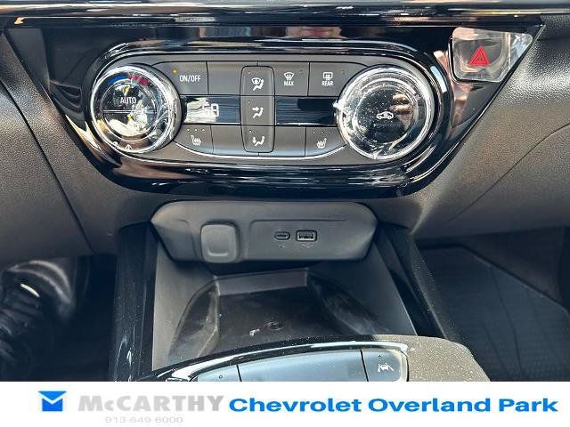 New 2026 Chevrolet Trax RS w/ Sunroof Package FWD image 13