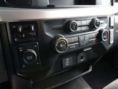 Used 2023 Ford F350 XL w/ STX Appearance Package AWD/4WD image 15