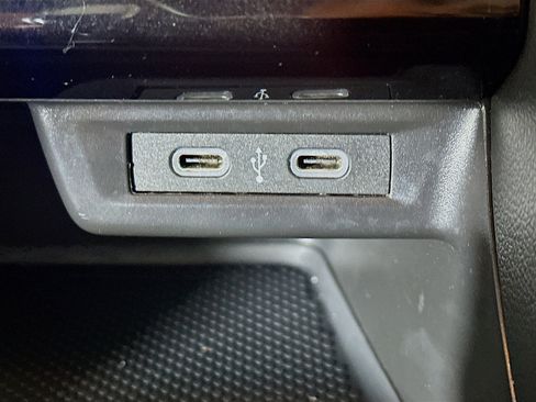 Used 2025 Volkswagen Jetta Sport image 25