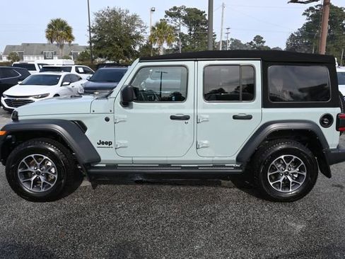 Used 2024 Jeep Wrangler Sport S image 2
