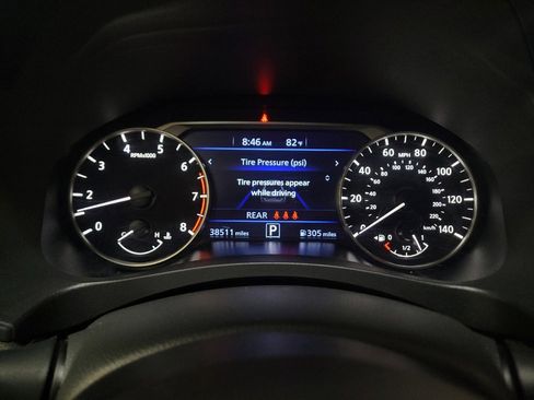 Used 2025 Nissan Altima 2.5 SV FWD image 23