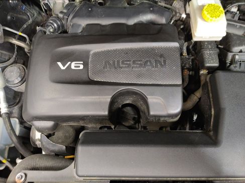 Used 2022 Nissan Pathfinder SV AWD/4WD image 30