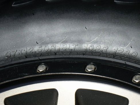 Used 2022 Chevrolet Silverado 2500 High Country w/ Z71 Off-Road Package image 45