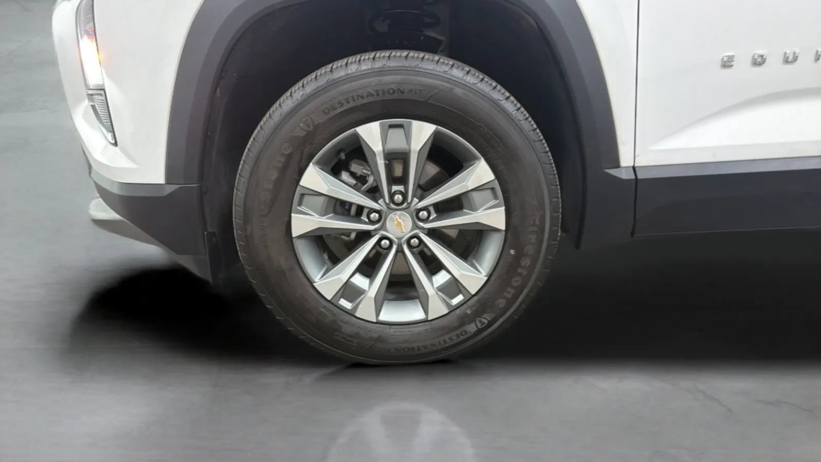 Used 2025 Chevrolet Equinox LT FWD image 29