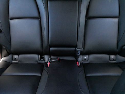 Used 2019 MAZDA MAZDA3 Hatchback FWD image 13
