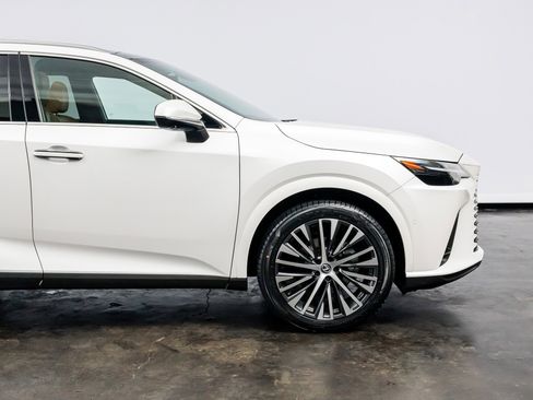 Used 2023 Lexus RX 350 Premium image 23