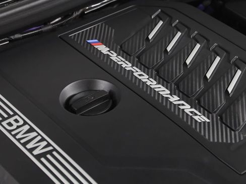 Used 2023 BMW M440i Coupe image 24