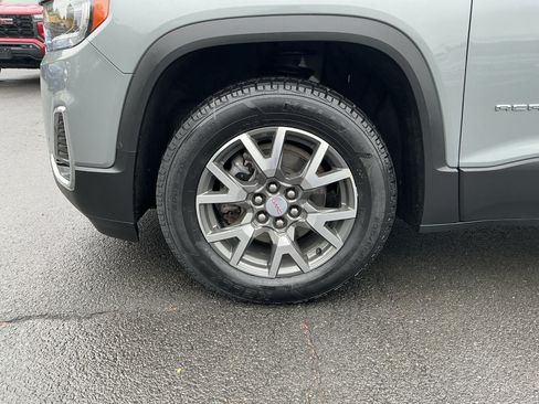 Used 2023 GMC Acadia SLT AWD/4WD image 10