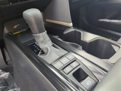 Certified 2025 Toyota Camry LE image 15