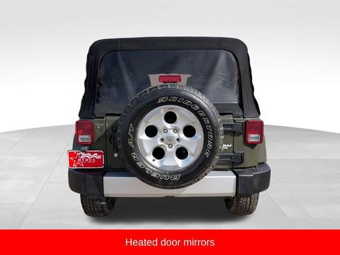 Used 2015 Jeep Wrangler Unlimited Sahara w/ Connectivity Group image 6