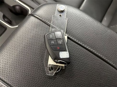 Certified 2024 GMC Sierra 1500 Denali image 31