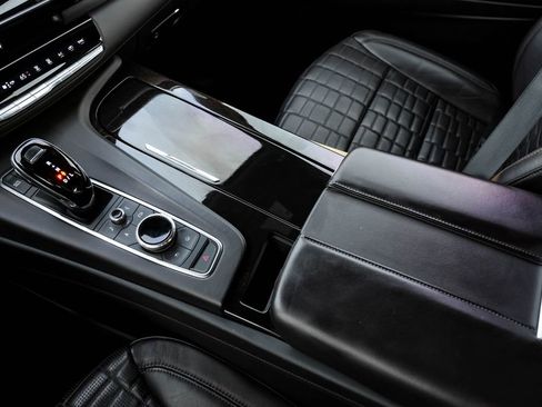 Used 2021 Cadillac Escalade Sport Platinum image 24