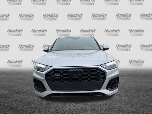 Used 2025 Audi Q5 2.0T Premium Plus w/ Premium Plus Package image 3