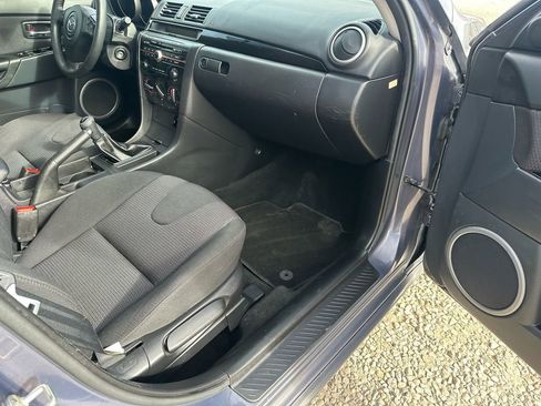 Used 2009 MAZDA MAZDA3 s Sport image 2