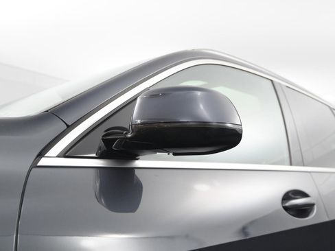 Used 2019 BMW X5 xDrive40i w/ Premium Package 2 image 11