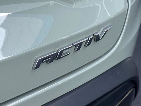 Used 2024 Chevrolet Trax ACTIV w/ Sunroof Package FWD image 30