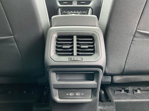 New 2026 Volkswagen Taos SEL AWD/4WD image 15
