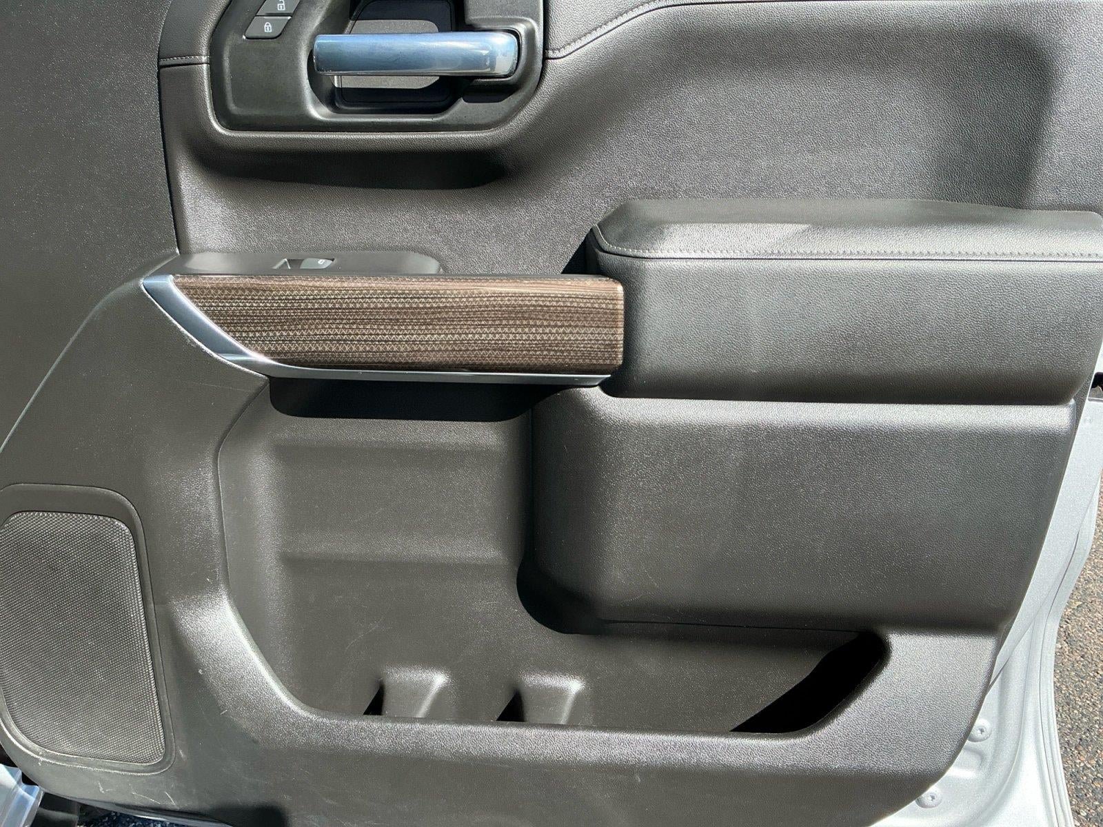 Used 2020 Chevrolet Silverado 1500 LT AWD/4WD image 16