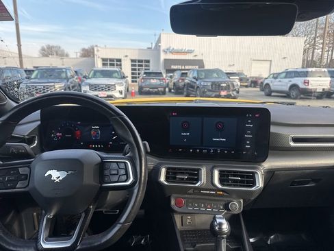 Used 2024 Ford Mustang Premium image 11