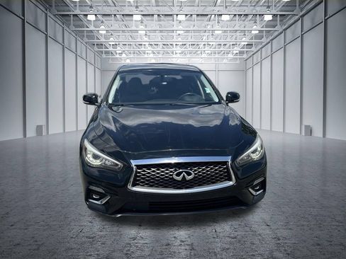 Used 2020 INFINITI Q50 Luxe w/ Essential Package (3.0T Luxe) RWD image 2